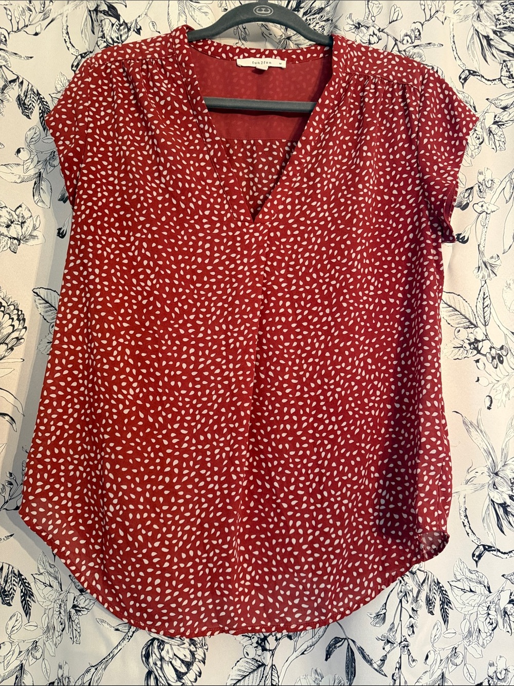 LOFT Red White Printed Cap-Sleeve V-Neck Blouse